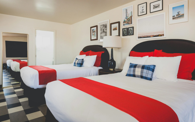 photo 4 of LiA Hotel