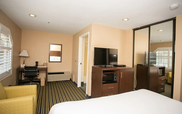 photo 2 of Travel Inn