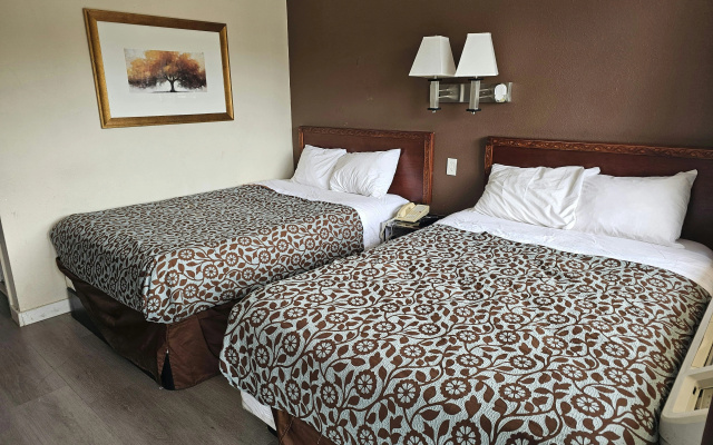 photo 3 of Travel Inn By OYO Omaha