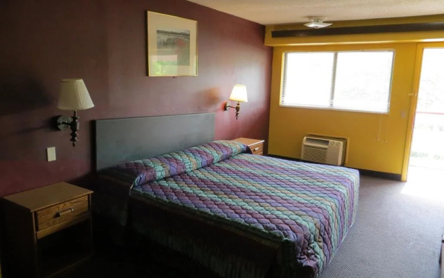 photo 2 of Travelodge at Six Flags