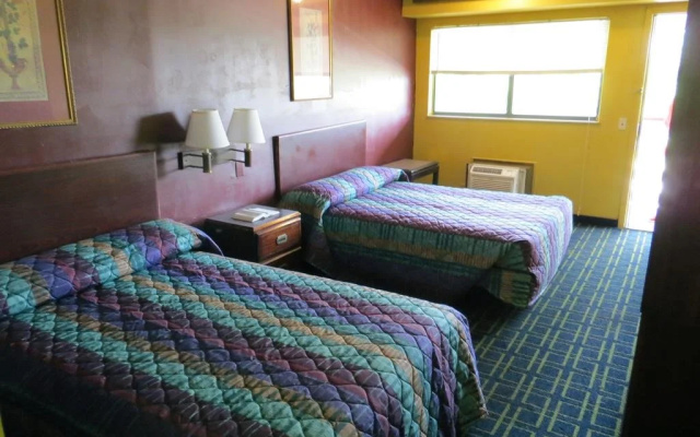 photo 3 of Travelodge at Six Flags