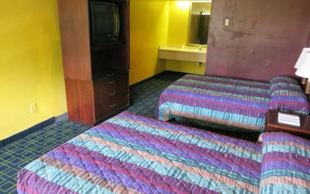 photo 4 of Travelodge at Six Flags