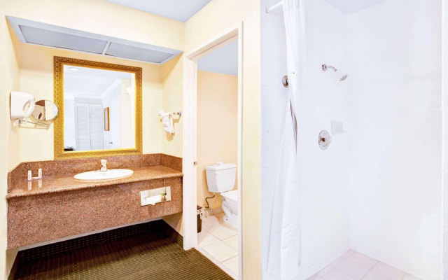 photo 4 of Travelodge Chatsworth