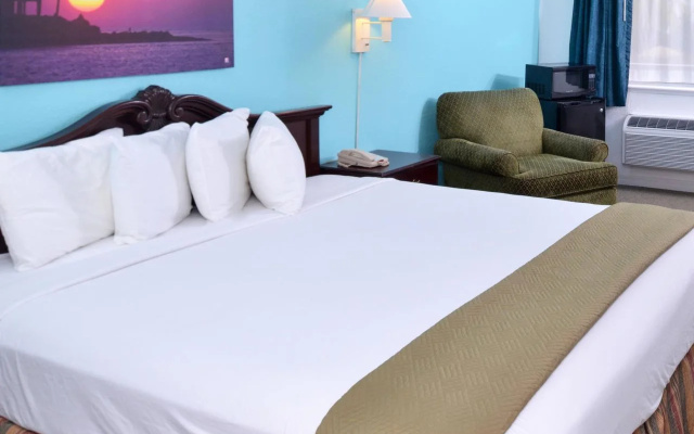 photo 5 of Rodeway Inn Clearwater - Central