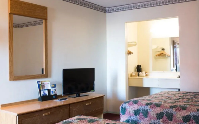 photo 4 of Travelodge Columbia