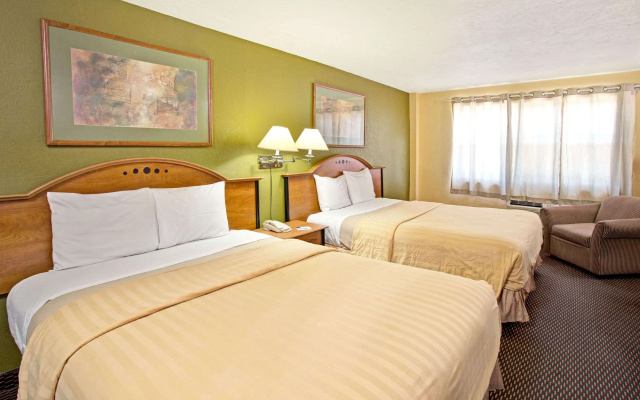 photo 3 of Travelodge by Wyndham Fort Lauderdale