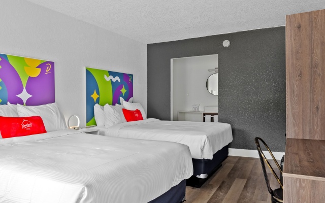 photo 3 of Developer Inn & Suites Airport JAX, a Baymont by Wyndham