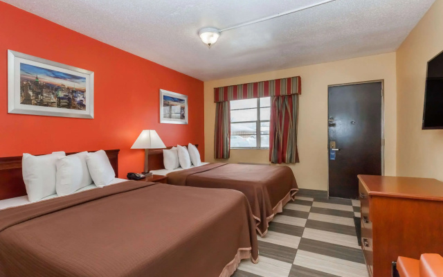 photo 2 of Travelodge by Wyndham Jersey City