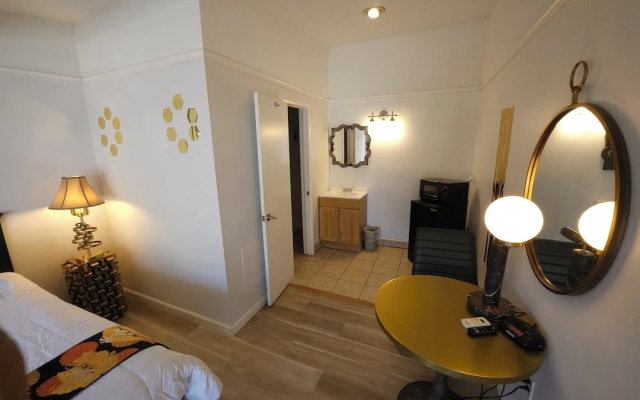 photo 4 of Casino Motel