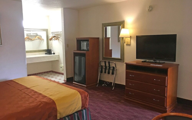 photo 5 of Travelodge Pico Rivera