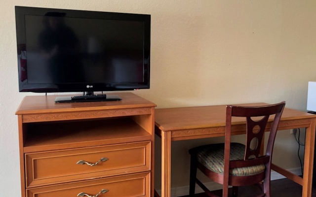 photo 2 of Travelodge Port Richey FL Hotel