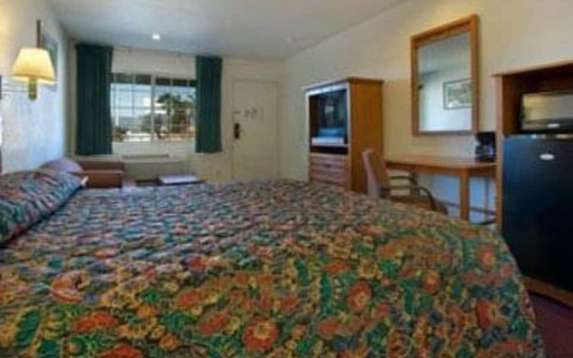 photo 2 of Travelodge San Bernardino