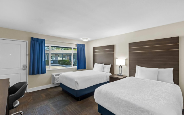 photo 3 of Travelodge Santa Rosa Wine Country