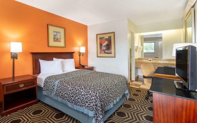 photo 2 of Travelodge South Holland