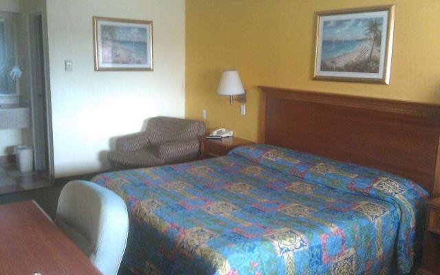 photo 4 of Travelodge by Wyndham Chicago - South Holland