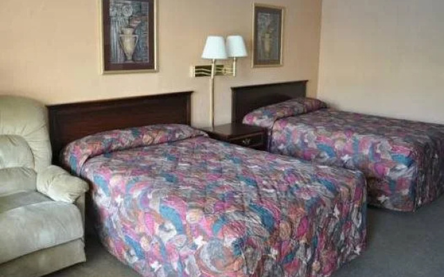 photo 4 of Travelodge Springdale