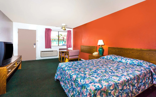 photo 4 of Superior Suites Phoenix Mesa