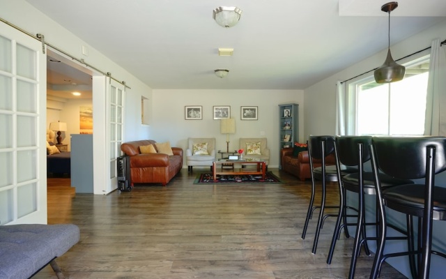 photo 4 of Treehouse San Francisco Airport North Sleeps 6