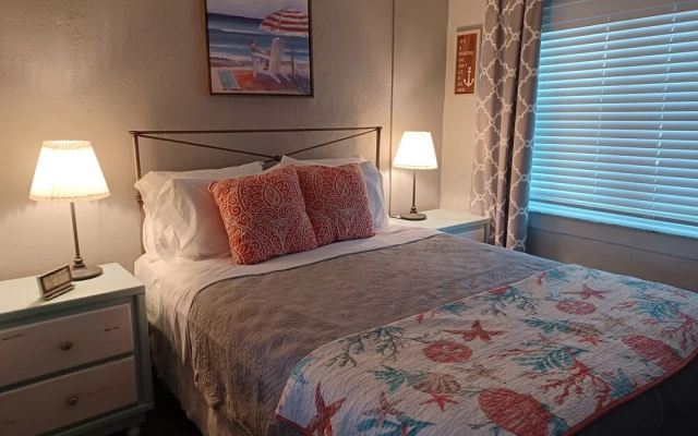 photo 2 of Tropic Terrace #49 - Beachfront Rental Studio Bedroom Condo by Redawning