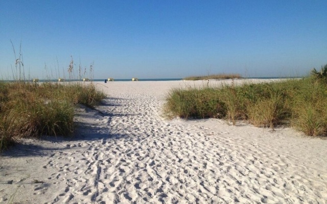 photo 2 of Tropic Terrace #54 - Beachfront Rental 1 Bedroom Condo by Redawning