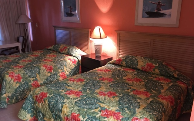 photo 2 of Tropical Inn Palm Bay