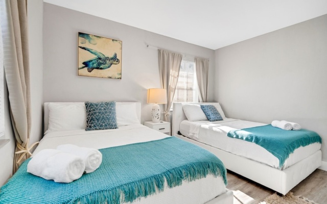 photo 3 of Tropical Oasis Retreat In Oakland Park, Fl 3 Bedroom Home by RedAwning