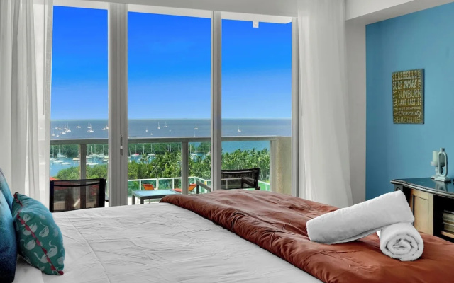 photo 4 of Tropical Paradise - Spacious 3-Bedroom