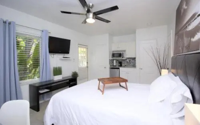 photo 2 of Tropical Retreat Studio - 632B