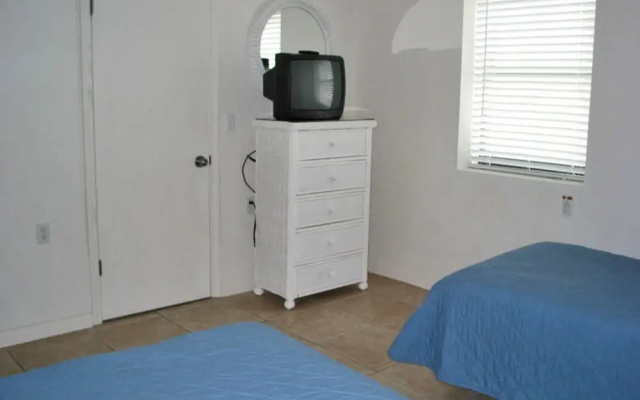 photo 5 of Tropical Winds 104 by Bender Vacation Rentals