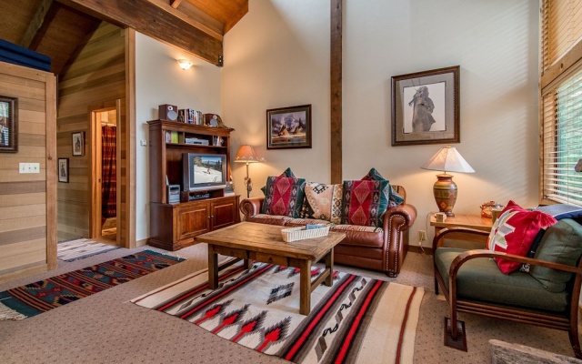 photo 4 of Truckee Condo 1 Mi. from Northstar by RedAwning