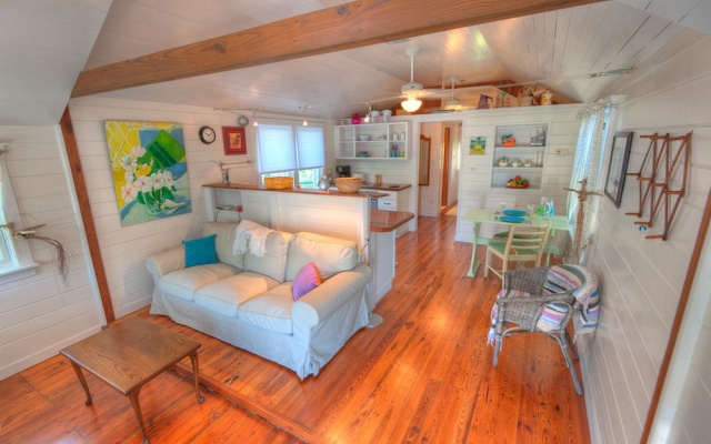 photo 3 of Tuna Cottage Apartment 1