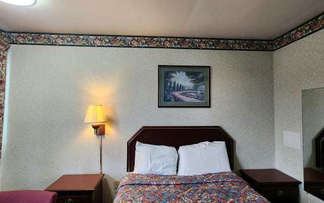 photo 2 of Turnpike Motel Richmond VA by Hotel O US 60