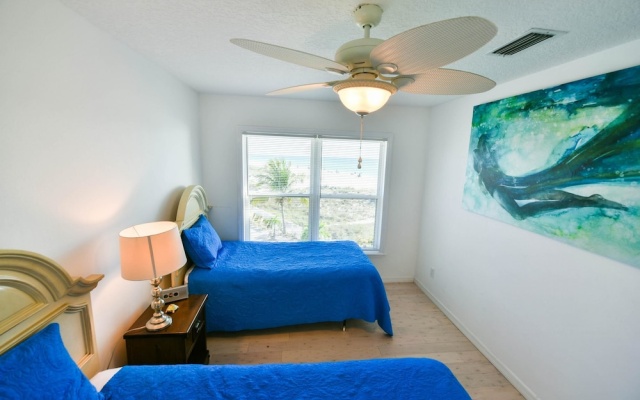 photo 3 of Turtle Watch Apartment 3