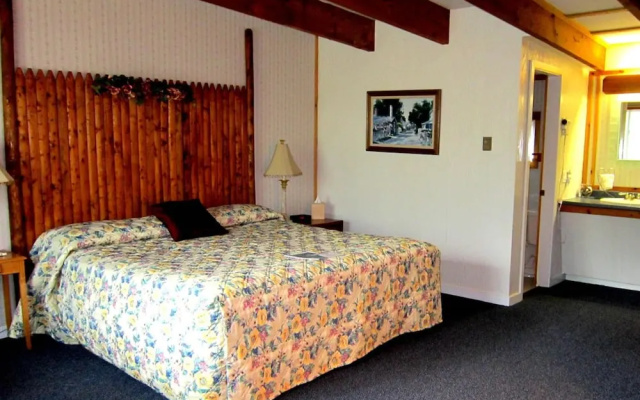 photo 2 of Twilite Motel
