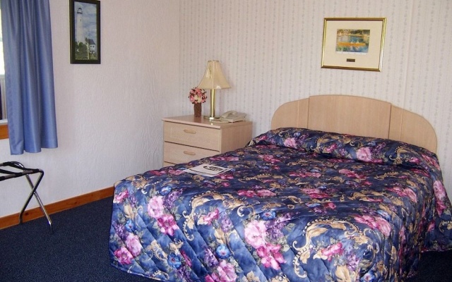 photo 3 of Twilite Motel
