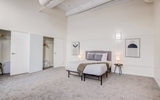 photo 2 of TWO CozySuites Apt w Skybridge Access 4