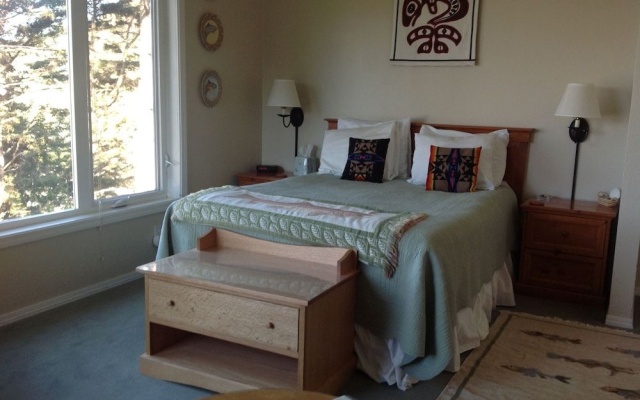 photo 3 of Tyee Lodge Oceanfront B&B