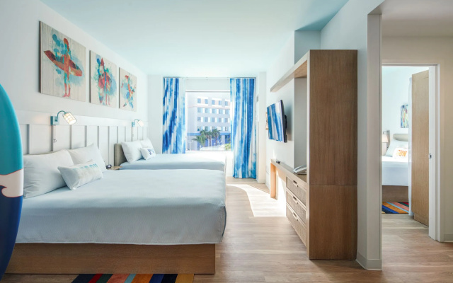 photo 5 of Universal Endless Summer Resort — Surfside Inn and Suites