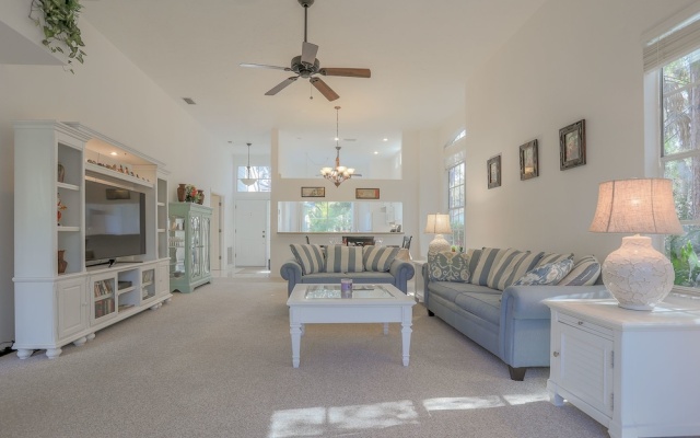 photo 4 of University Park 15 - 2 Br Home
