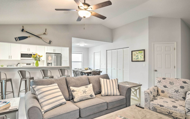 photo 2 of Jupiter Home w/ Patio & Grill ~ 6 Mi to Beach!