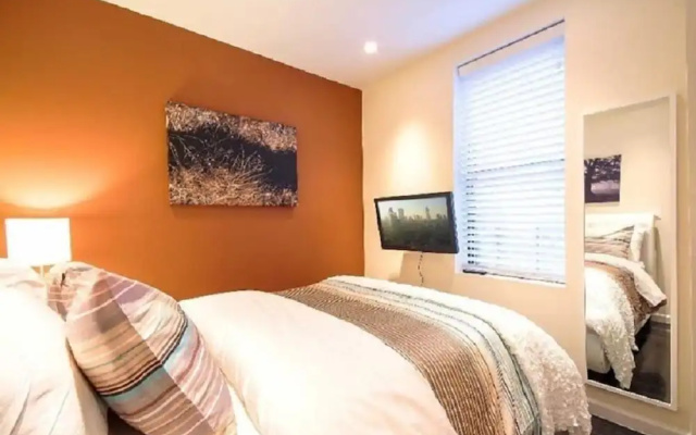 photo 4 of Upper East Side Apartments