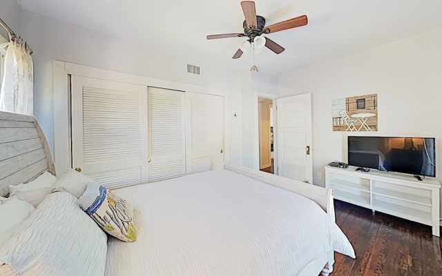 photo 5 of Upscale Coastal - Pool, Patio, Walk To Dining 3 Bedroom Home
