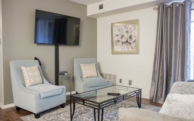 photo 2 of Upscale Condo Private Room