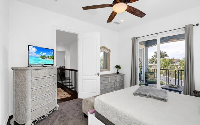 photo 5 of Upscale Private Home 10-min Walk to Canova Beach
