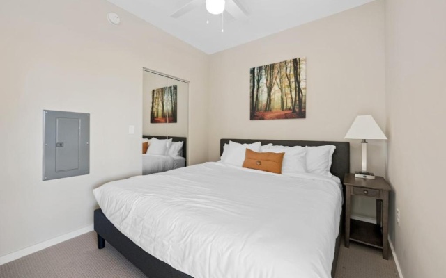 photo 2 of Upscale Stay with Amenities Galore 348