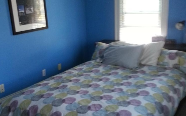 photo 5 of Uptown Triplex