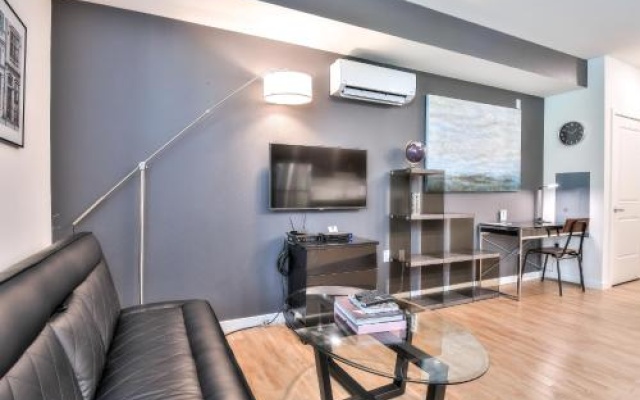 photo 5 of Urban Flat Apartments @ San Mateo