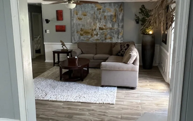 photo 4 of Urban Lake House