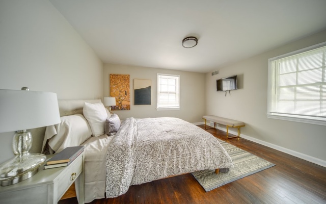 photo 5 of Vacation Rental Near Cleveland, Ohio: 6 Mi Away!