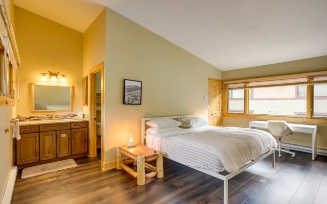photo 3 of Vail Condo ~ 4 Mi to Vail Mountain Resort!